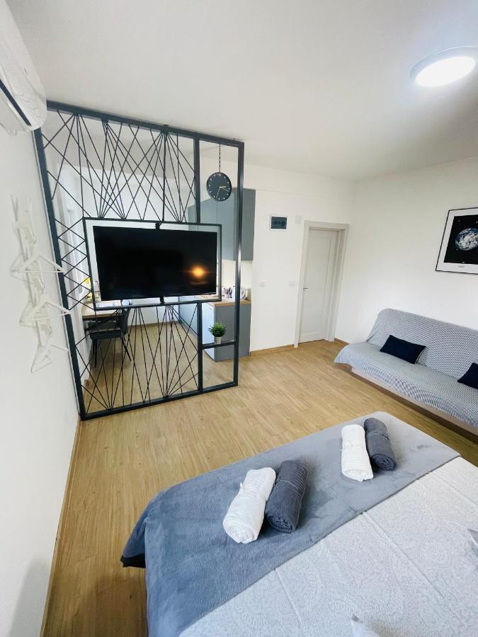 Muki Apartments Surčin Dış mekan fotoğraf