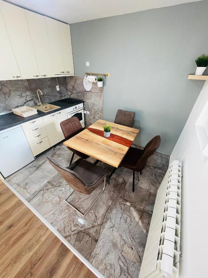 Muki Apartments Surčin Dış mekan fotoğraf
