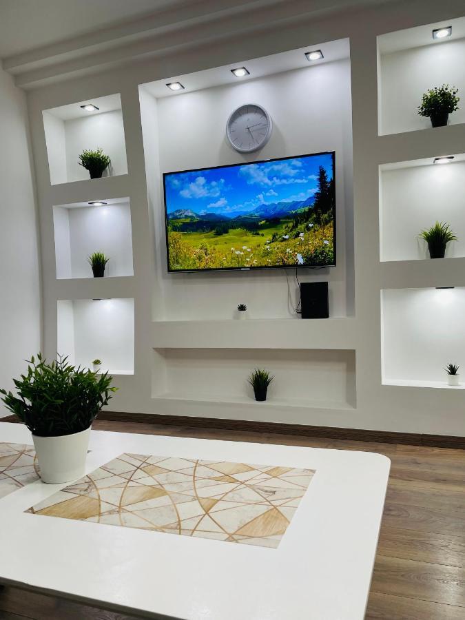 Muki Apartments Surčin Dış mekan fotoğraf