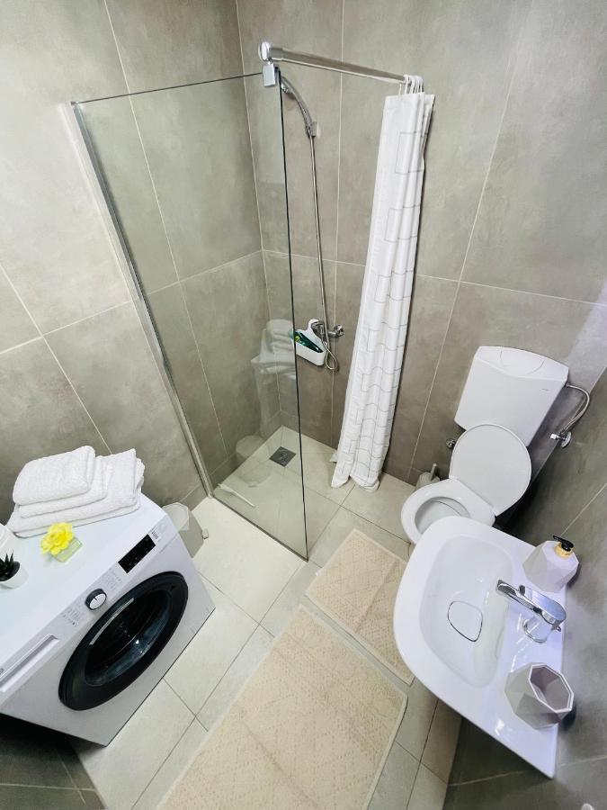 Muki Apartments Surčin Dış mekan fotoğraf
